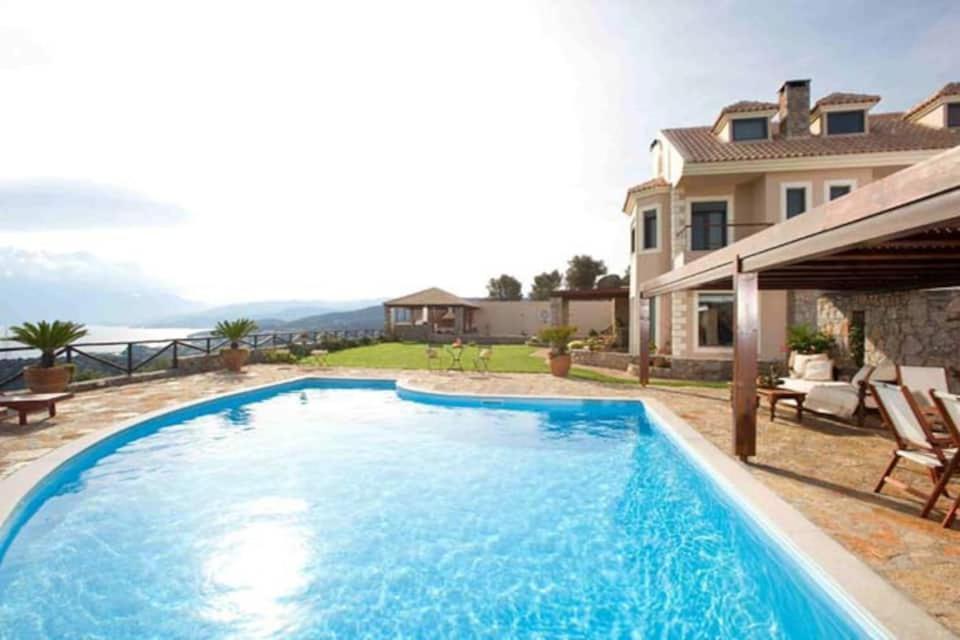 Villa Hestia Agios Nikolaos  Bagian luar foto